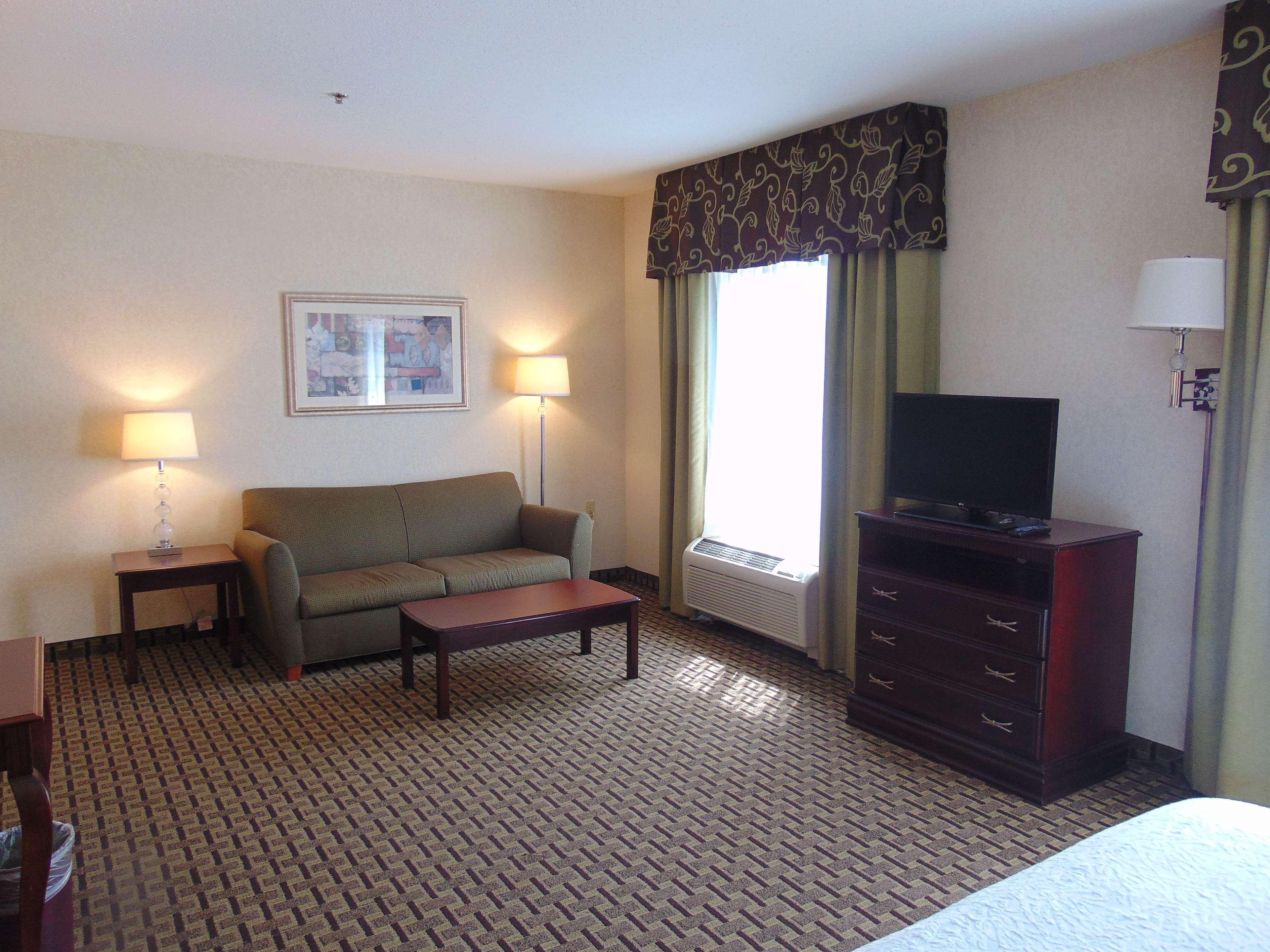 Hampton Inn & Suites Cleveland-Ментор Екстер'єр фото