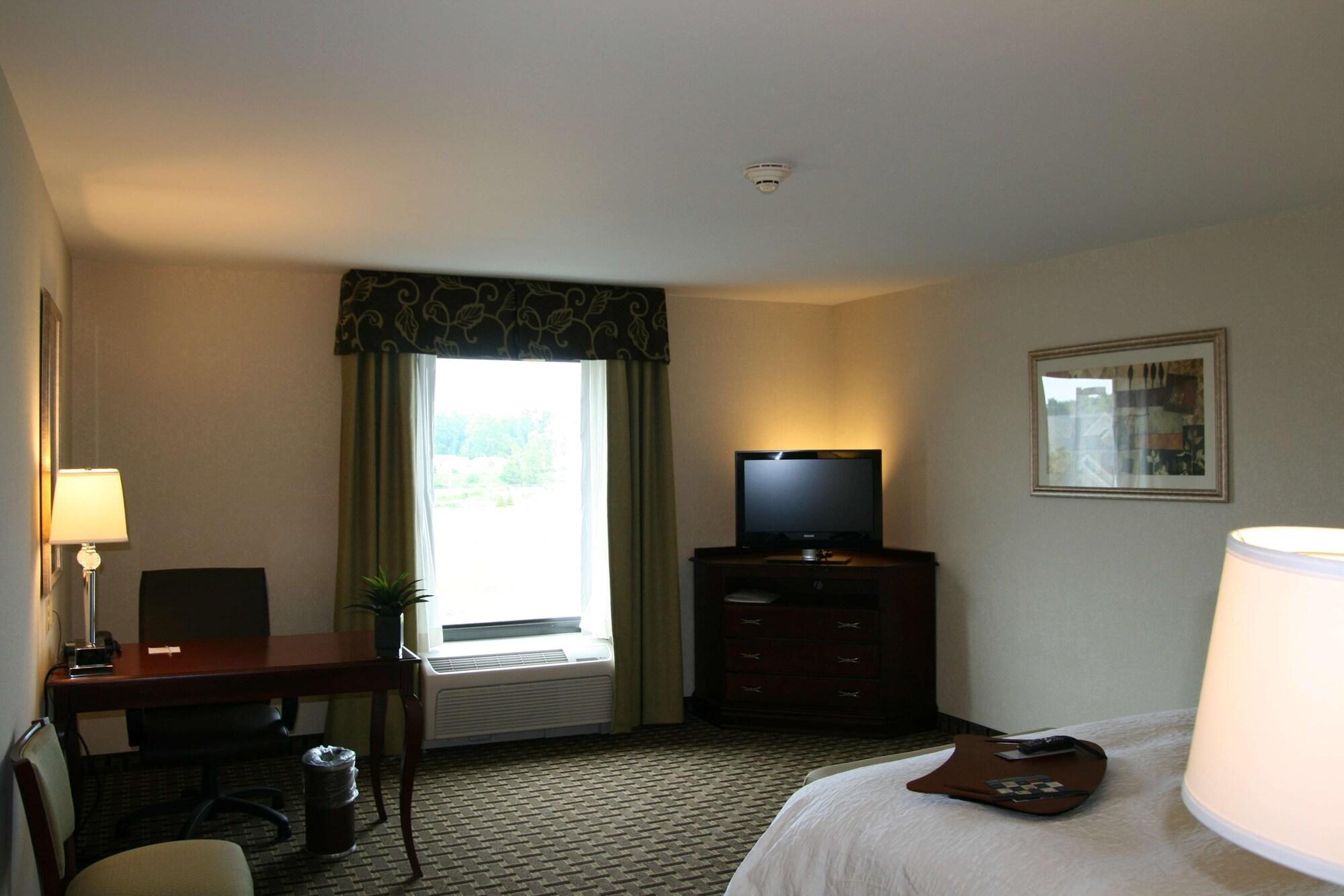 Hampton Inn & Suites Cleveland-Ментор Екстер'єр фото