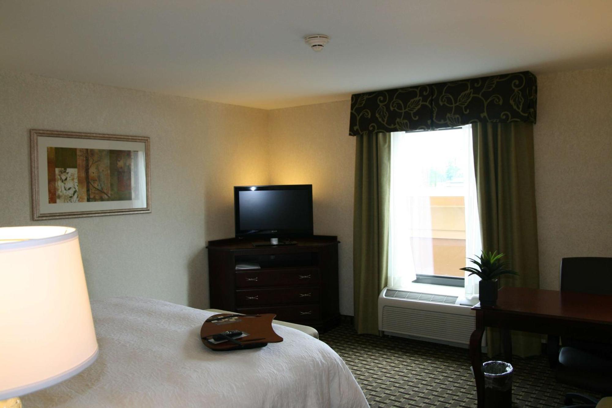 Hampton Inn & Suites Cleveland-Ментор Екстер'єр фото