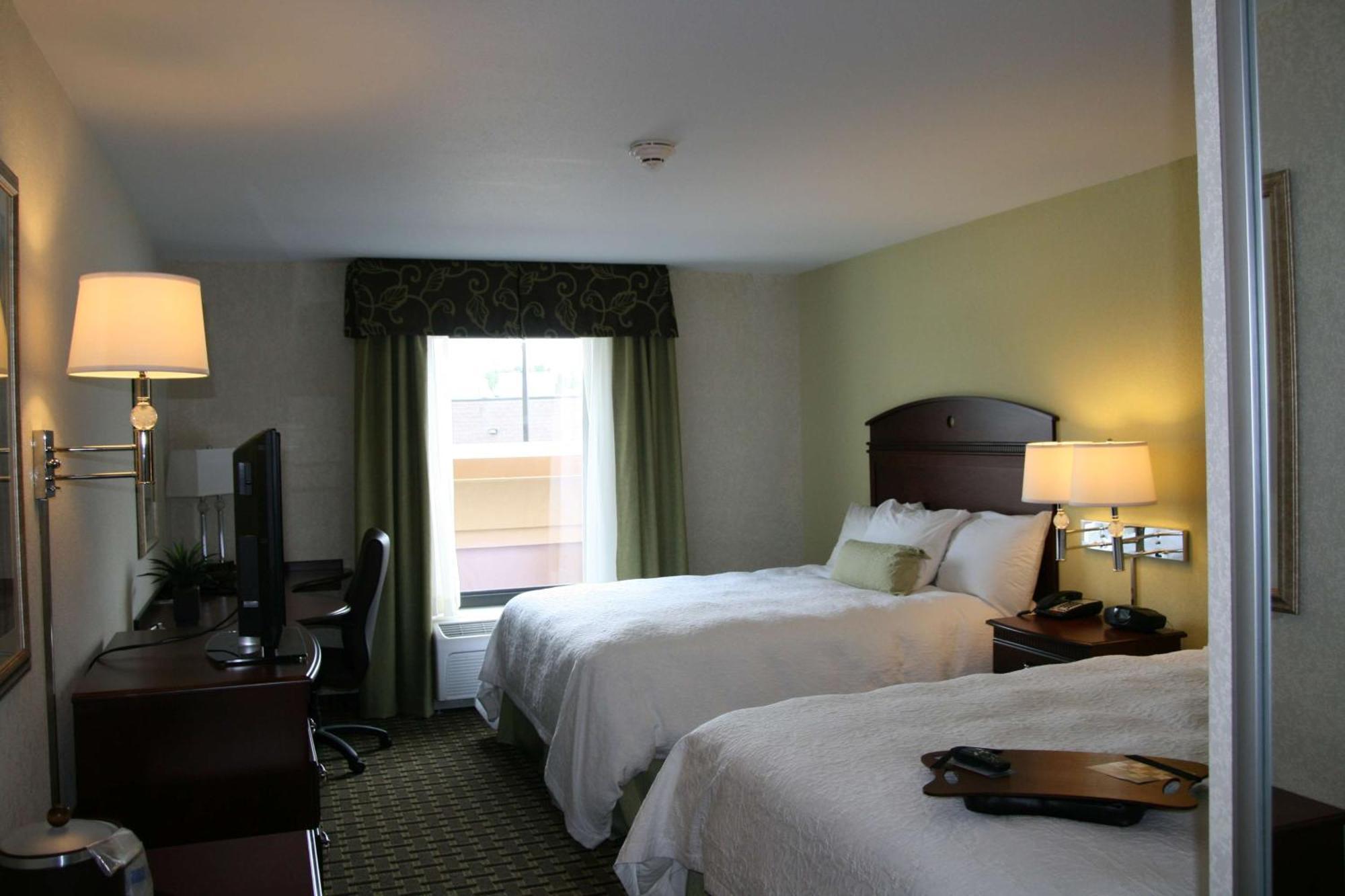 Hampton Inn & Suites Cleveland-Ментор Екстер'єр фото